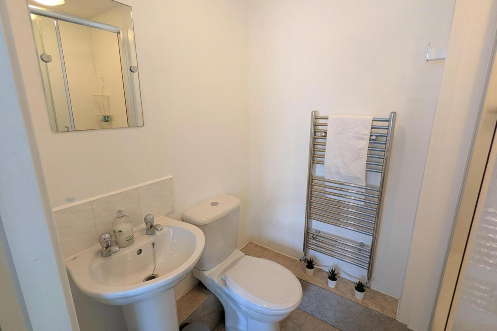 Beautiful & Homely 2Bd Flat - Manchester! Dış mekan fotoğraf