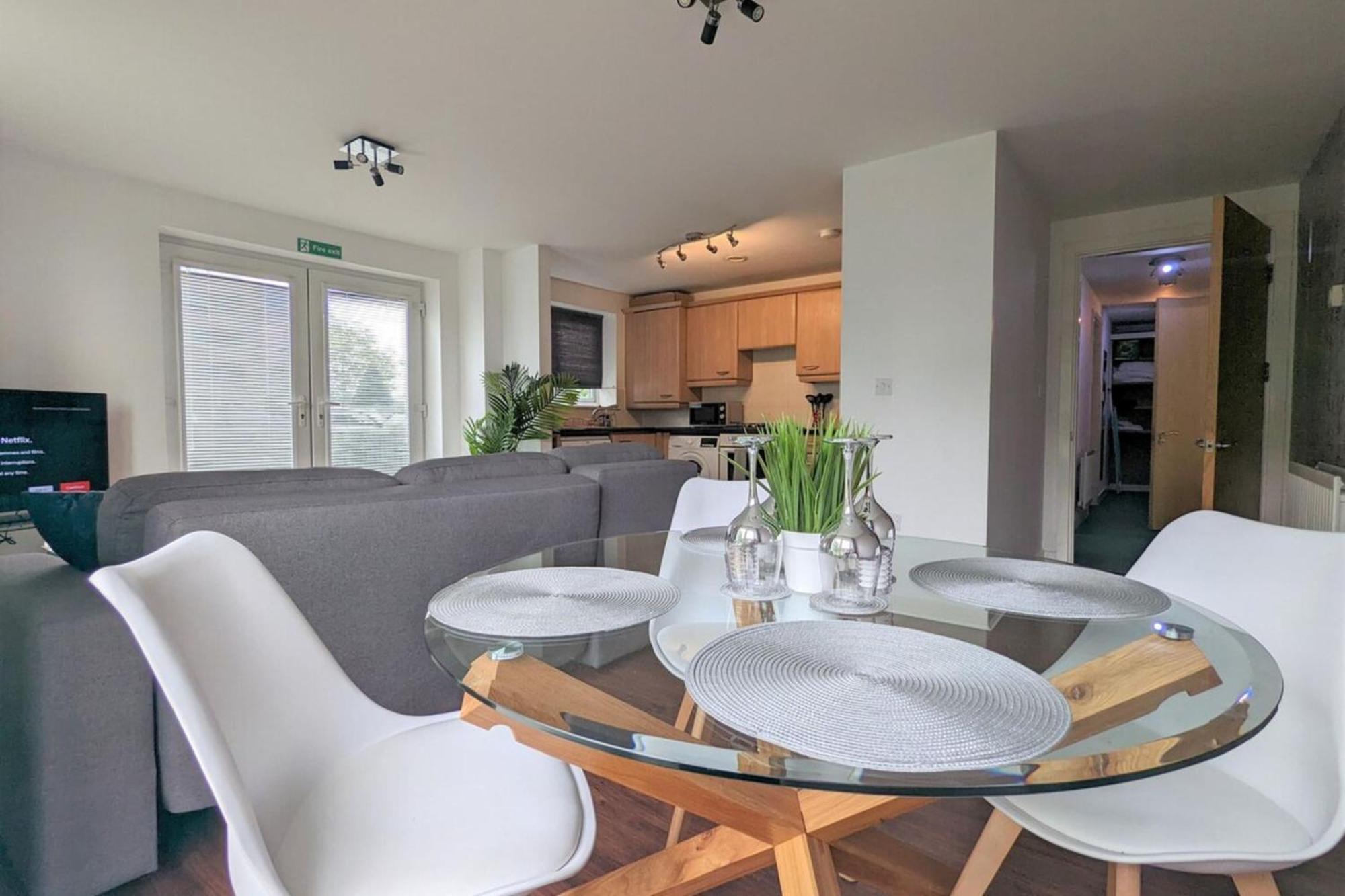 Beautiful & Homely 2Bd Flat - Manchester! Dış mekan fotoğraf